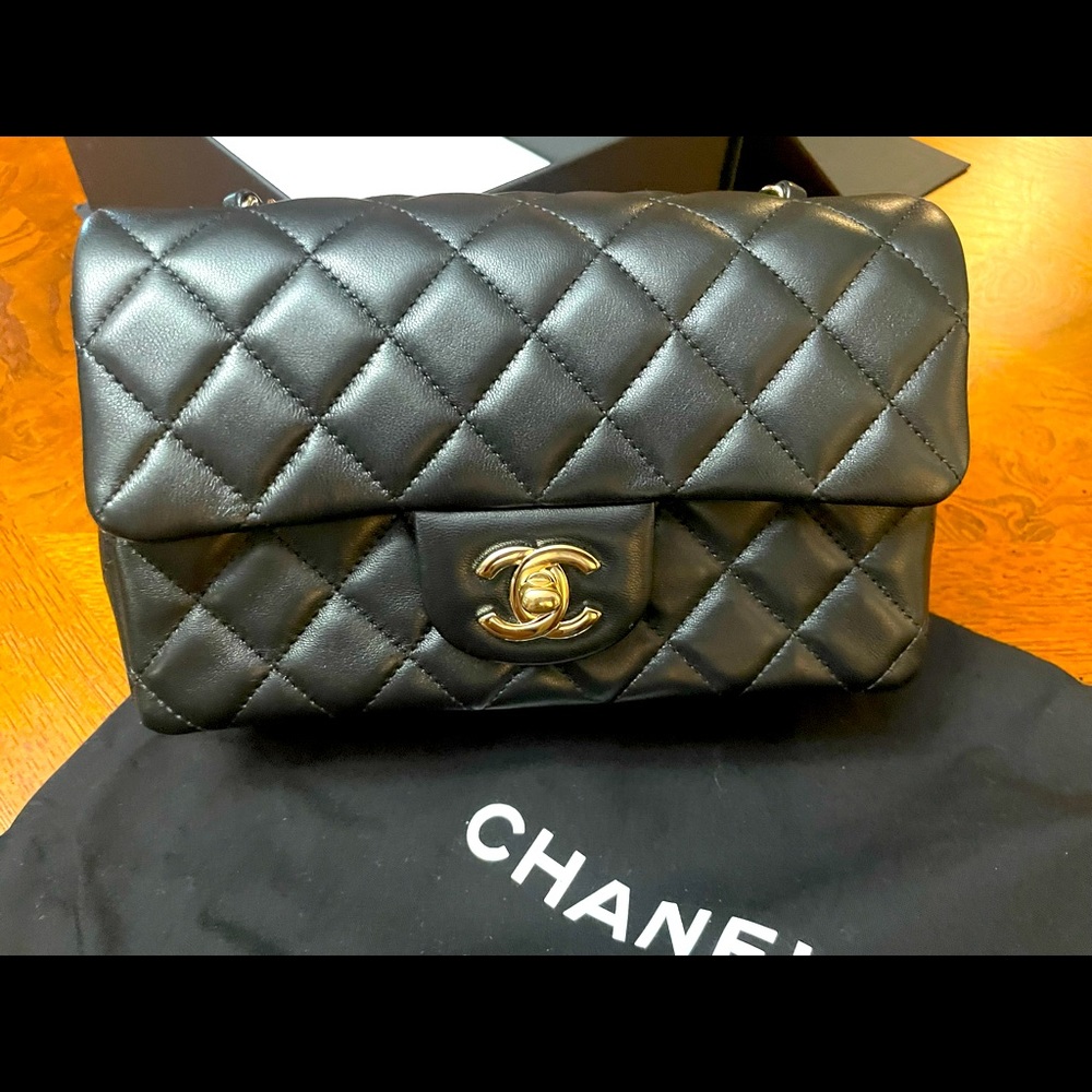 Chanel Mini Flap 22c